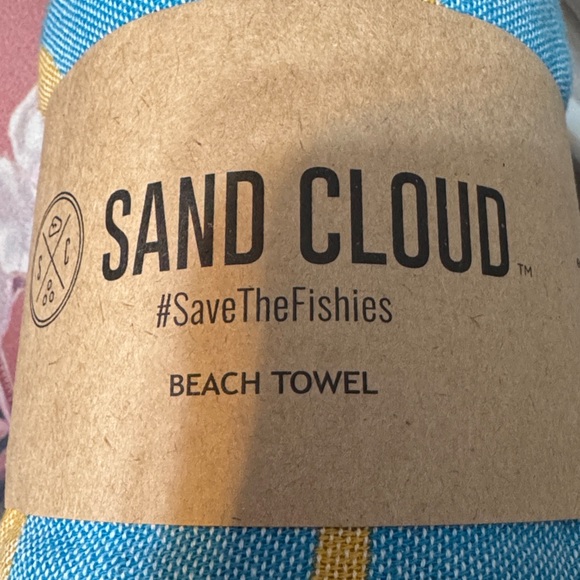 Blue Towel - Picture 3 of 4